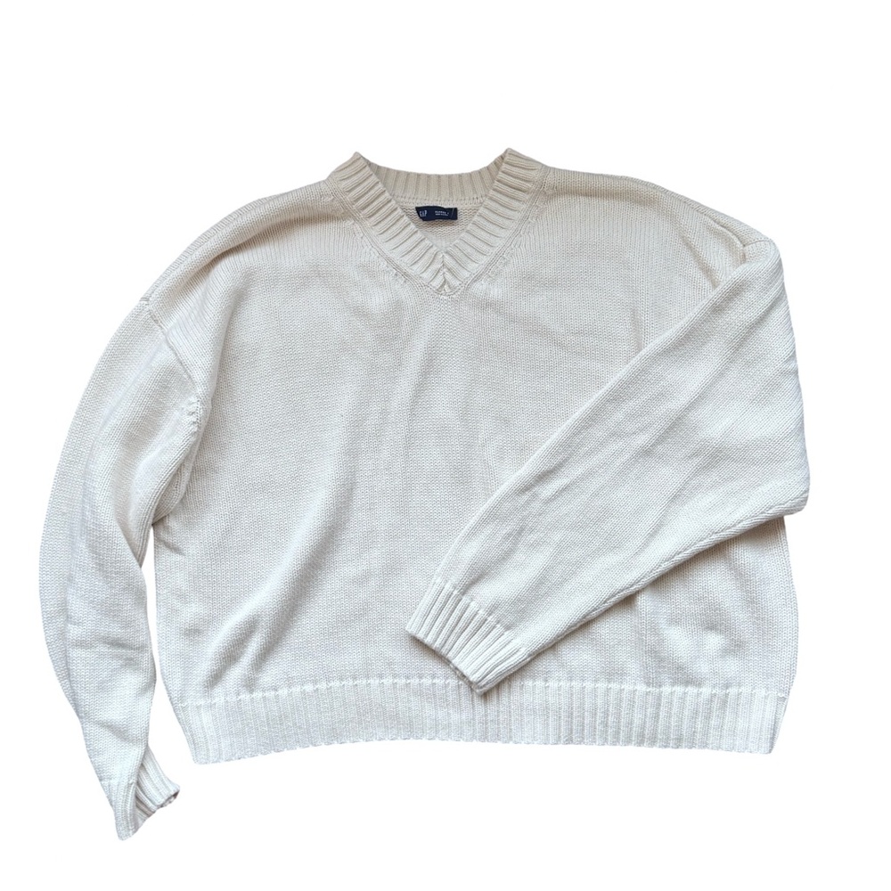 GAP Cream V-Neck Sweater